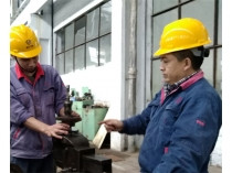 四帥組合虎虎生威——記飛球公司動(dòng)力車(chē)間鉗工組